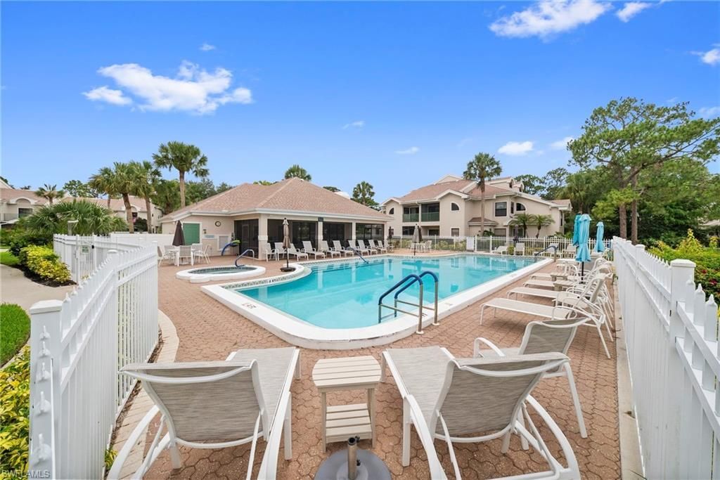 75 Emerald Woods Dr, Unit G2, Naples, FL 34108 Photo