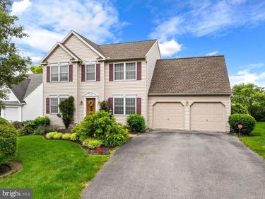 420 WOODHALL DRIVE, WILLOW STREET, PA 17584