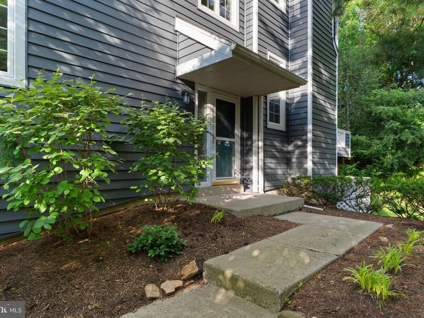 113 Whistling Swan Lane, Downingtown, PA 19335 Main Photo