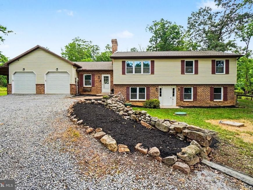 371 Bobcat Road, Newville, PA 17241 Main Photo