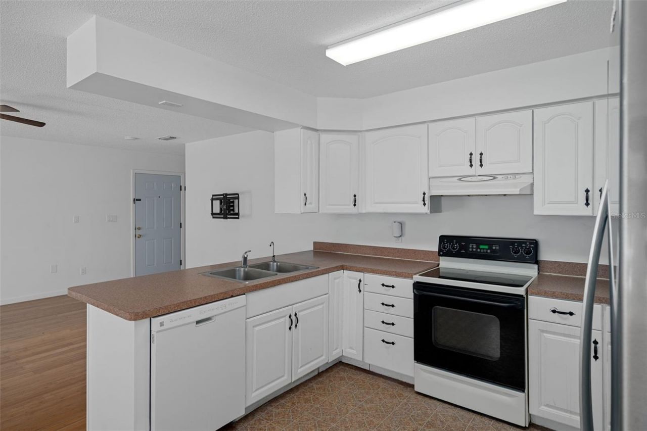 8128 Papaya Street , Port Richey, FL 34668 Photo