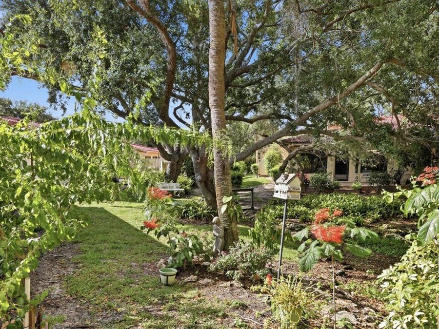 Property Image 40