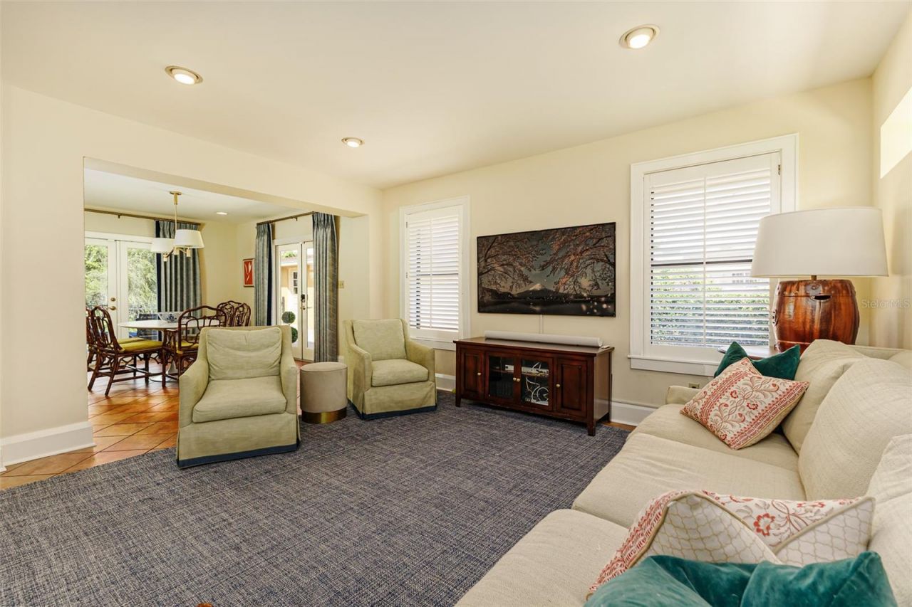 327 Miramar Road, Lakeland, FL 33803 Photo