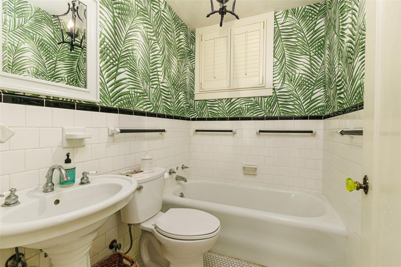 327 Miramar Road, Lakeland, FL 33803 Photo