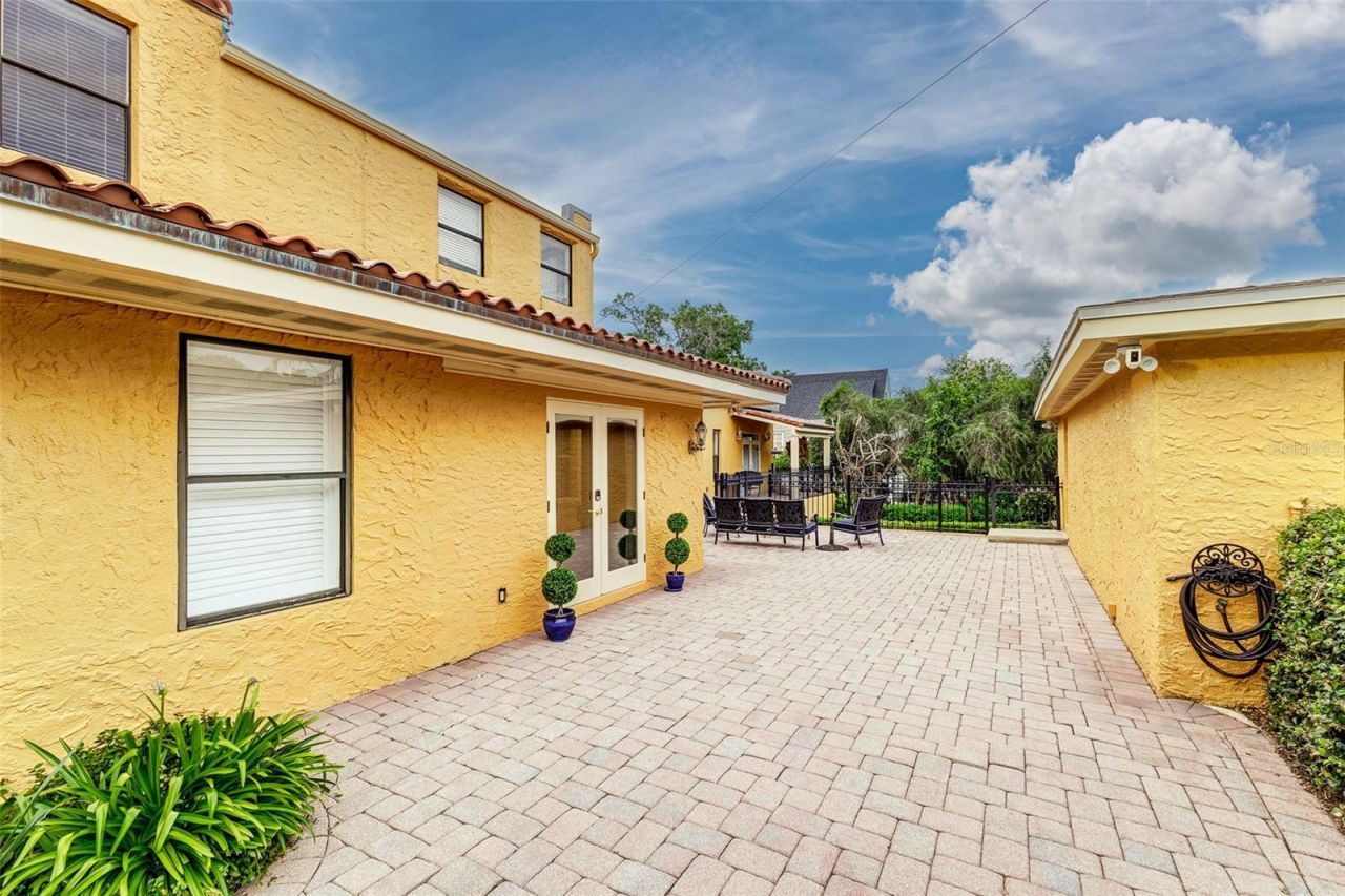 327 Miramar Road, Lakeland, FL 33803 Photo