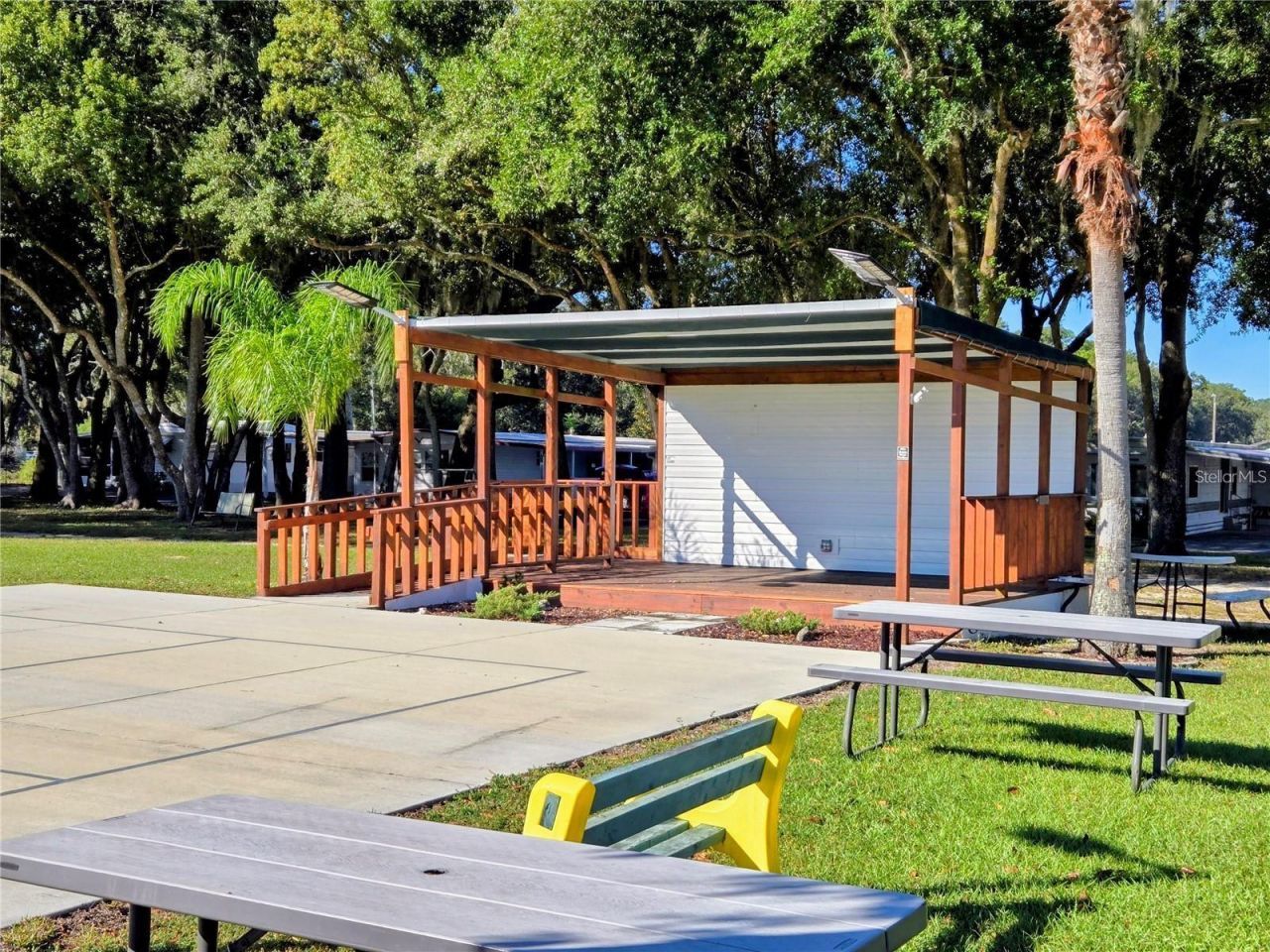 6253 Balmy Lane , Zephyrhills, FL 33542 Photo