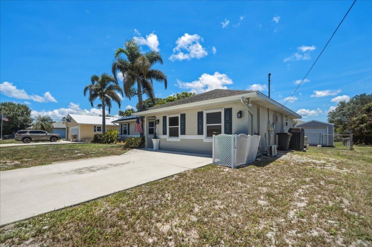 3762 SW Lachine Street, Port Saint Lucie, FL 34953 Photo