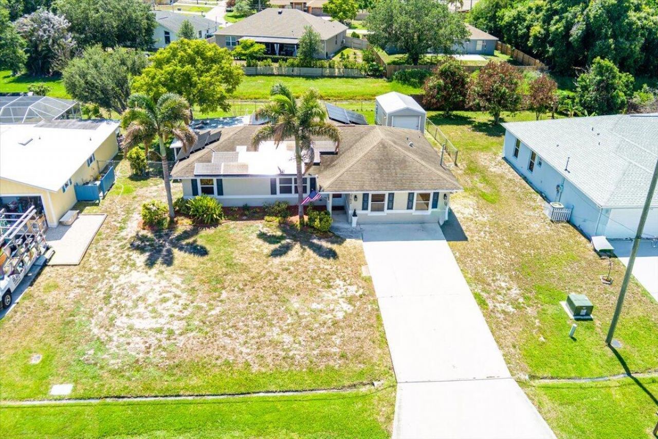 3762 SW Lachine Street, Port Saint Lucie, FL 34953 Photo