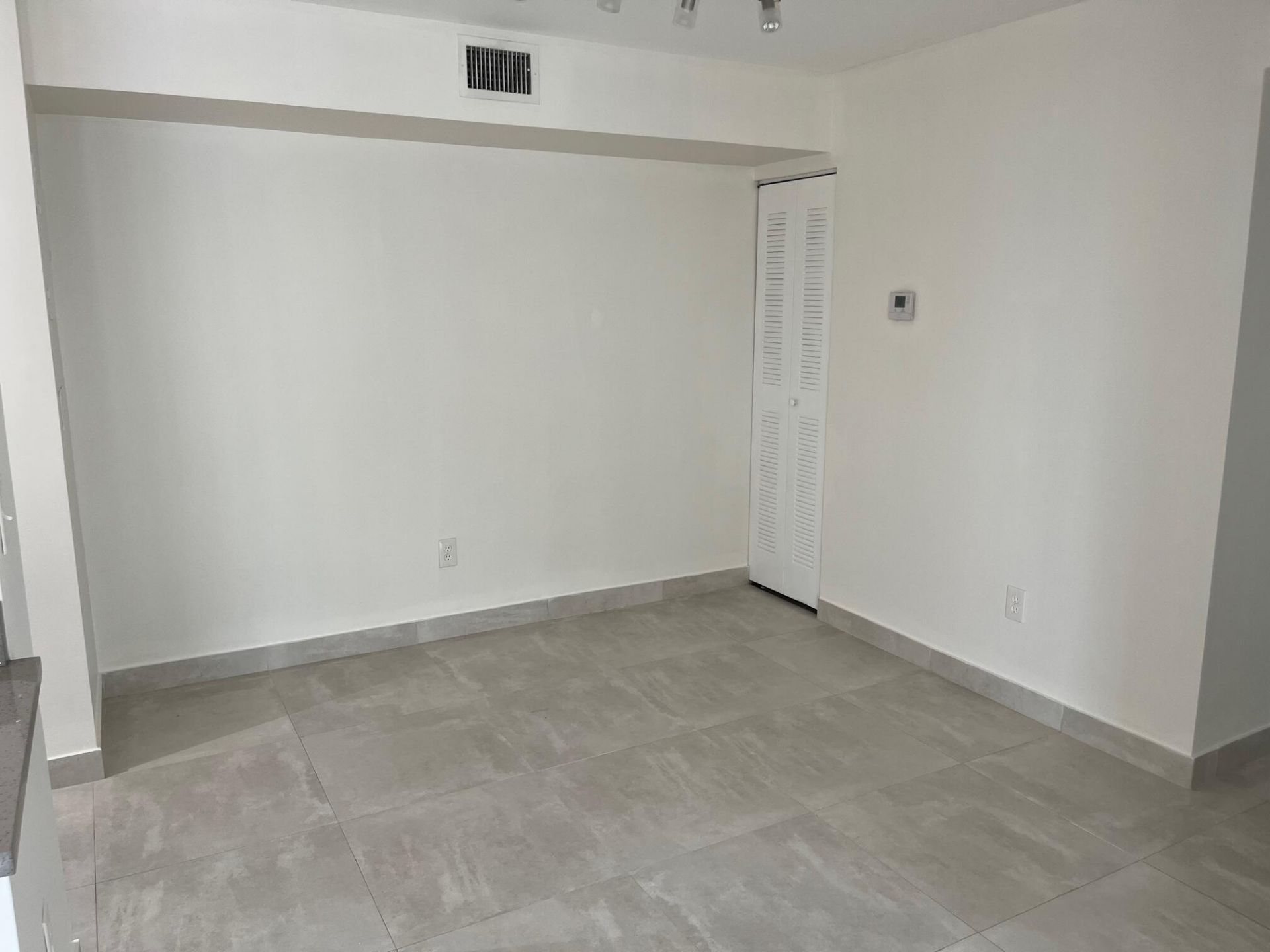 160 Yacht Club Way, Unit 209, Hypoluxo, FL 33462 Photo
