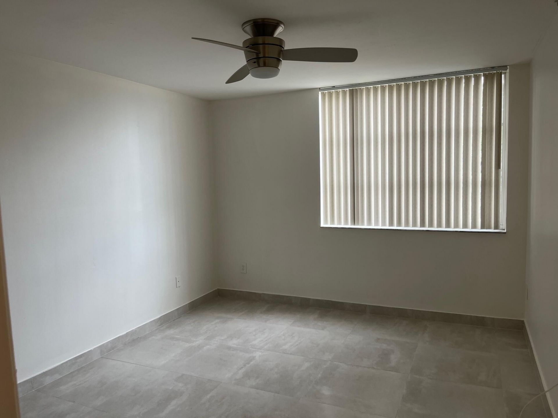 160 Yacht Club Way, Unit 209, Hypoluxo, FL 33462 Photo