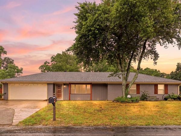 3217 Libbie Street , Tyler, TX 75707