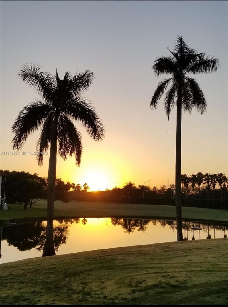 8901 Hollybrook , Unit 206, Hollywood, FL 33025 Photo