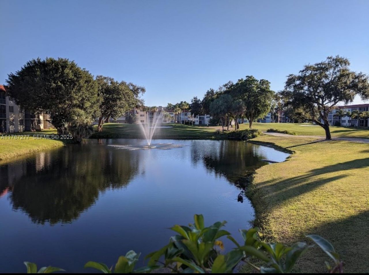 8901 Hollybrook , Unit 206, Hollywood, FL 33025 Photo