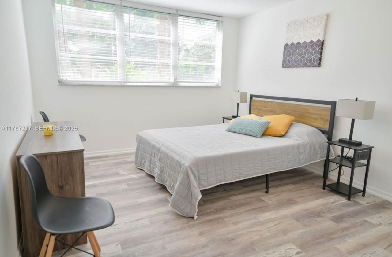 8901 Hollybrook , Unit 206, Hollywood, FL 33025 Photo