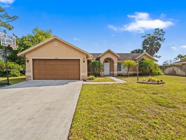 155 Kings Way , Royal Palm Beach, FL 33411