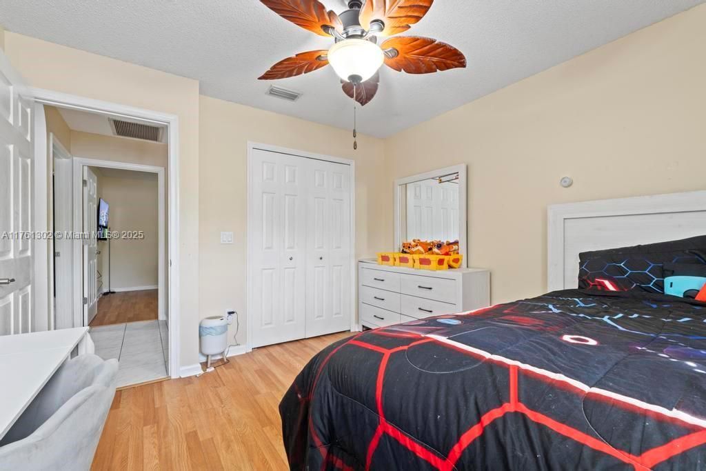 155 Kings Way , Royal Palm Beach, FL 33411 Photo