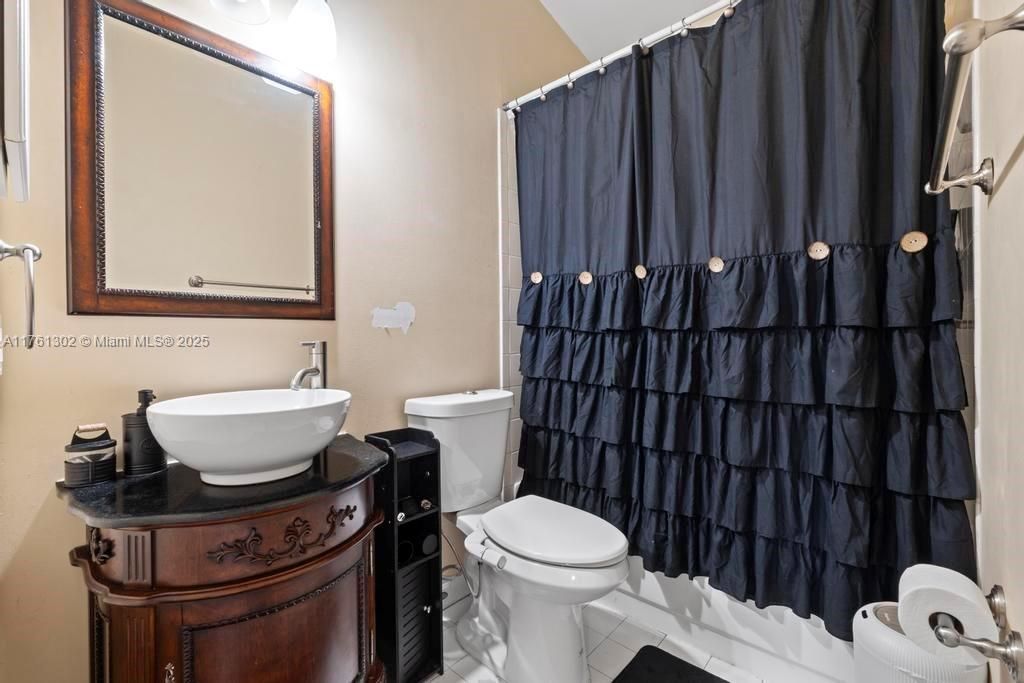 155 Kings Way , Royal Palm Beach, FL 33411 Photo