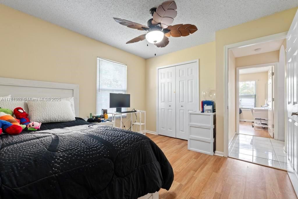 155 Kings Way , Royal Palm Beach, FL 33411 Photo
