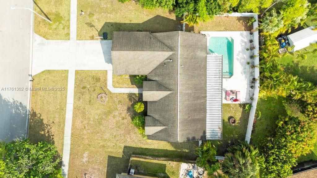 155 Kings Way , Royal Palm Beach, FL 33411 Photo