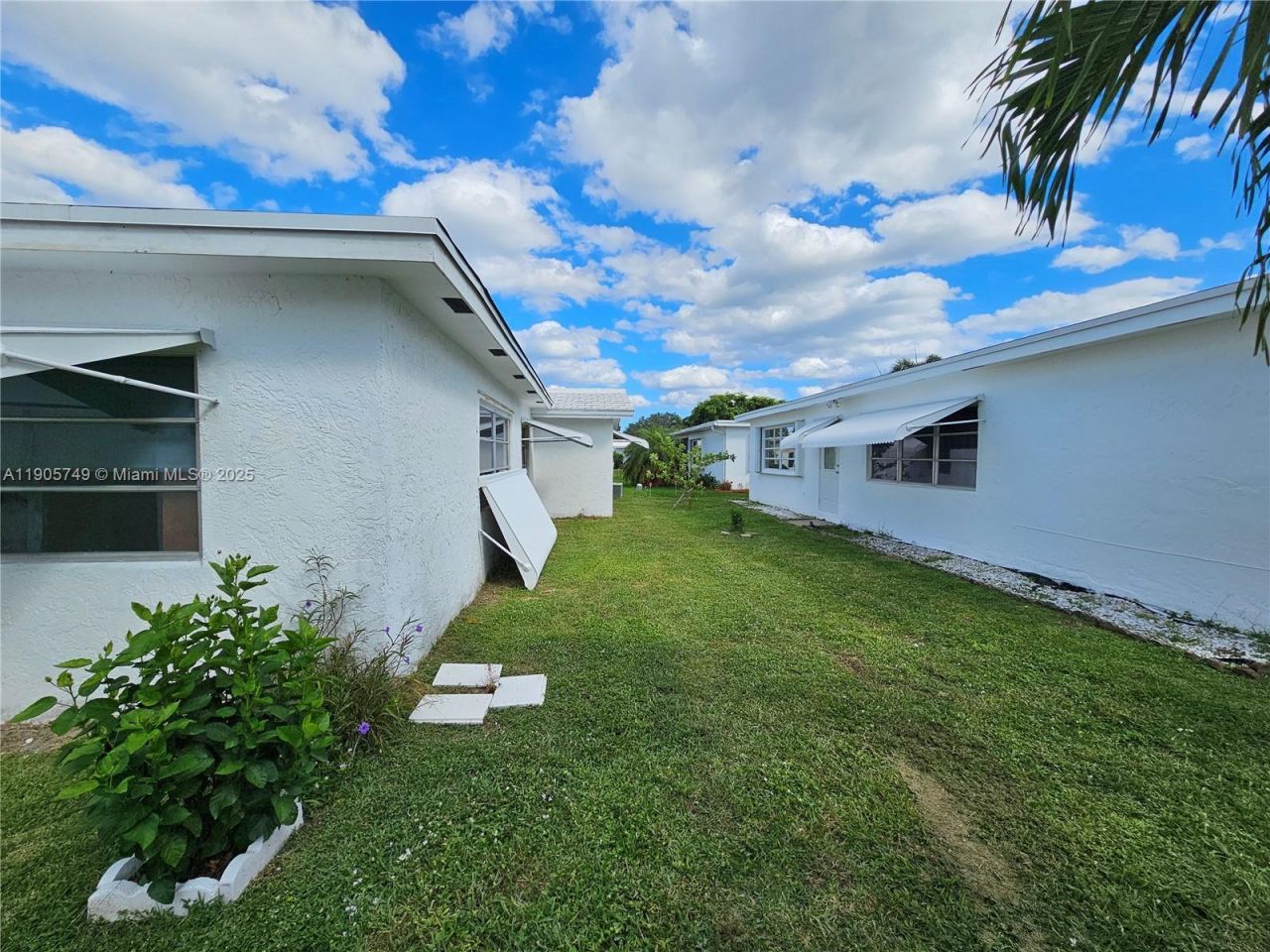 2300 SW 19th Ave , Boynton Beach, FL 33426 Photo