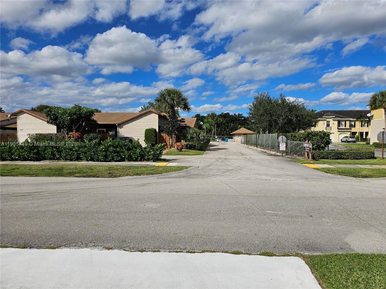 2300 SW 19th Ave , Boynton Beach, FL 33426 Photo