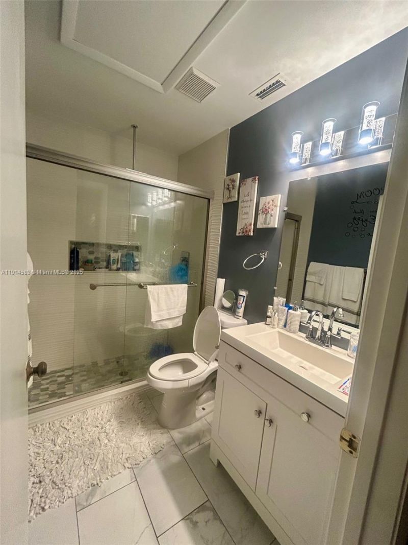 1025 Green Pine Blvd , Unit B, West Palm Beach, FL 33409 Photo