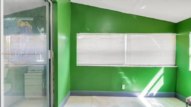 1041 NW 24th Ter , Fort Lauderdale, FL 33311 Photo