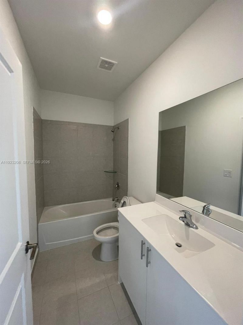 11764 SW 245th Ter, Homestead, FL 33032 Photo
