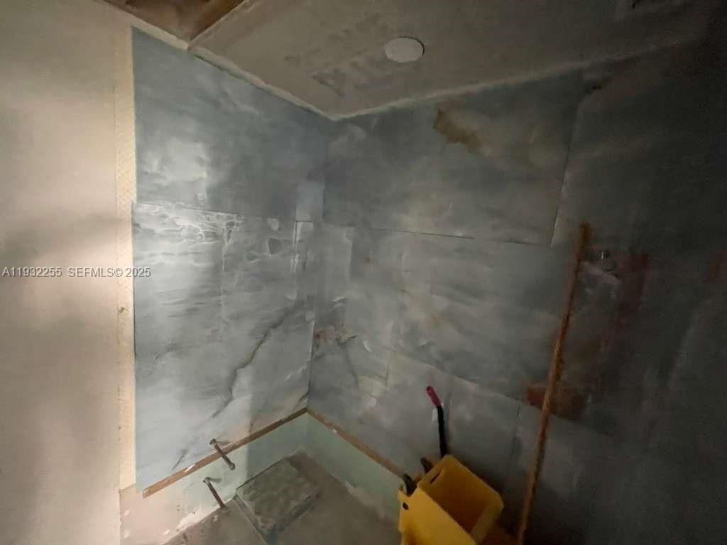 2500 NE 48th Ln , Unit 301, Fort Lauderdale, FL 33308 Photo