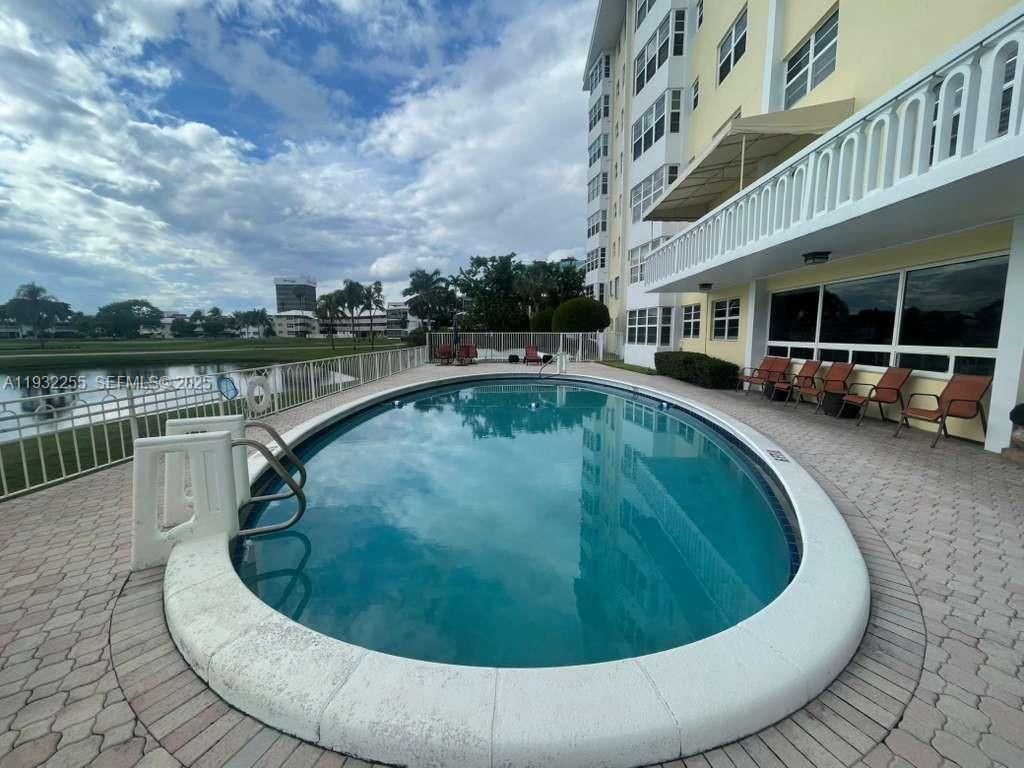 2500 NE 48th Ln , Unit 301, Fort Lauderdale, FL 33308 Photo