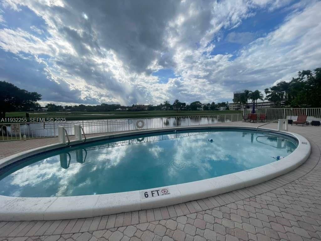 2500 NE 48th Ln , Unit 301, Fort Lauderdale, FL 33308 Photo