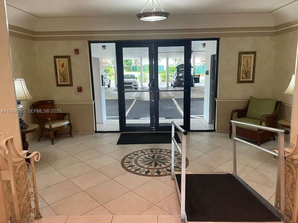 2500 NE 48th Ln , Unit 301, Fort Lauderdale, FL 33308 Photo