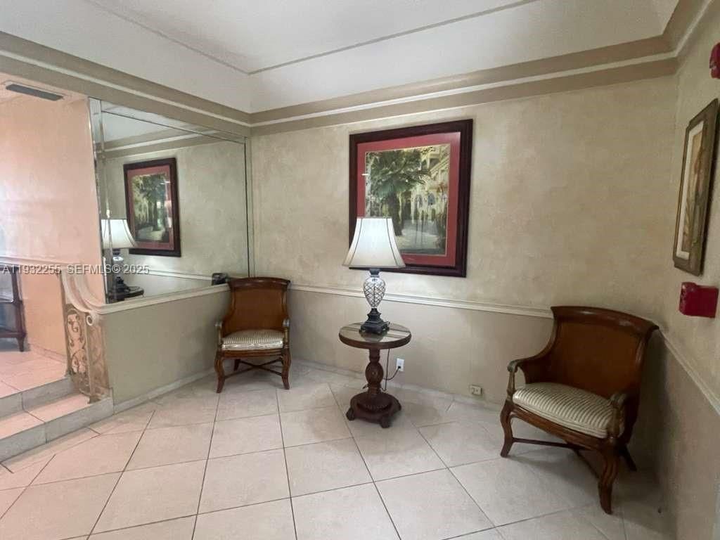 2500 NE 48th Ln , Unit 301, Fort Lauderdale, FL 33308 Photo