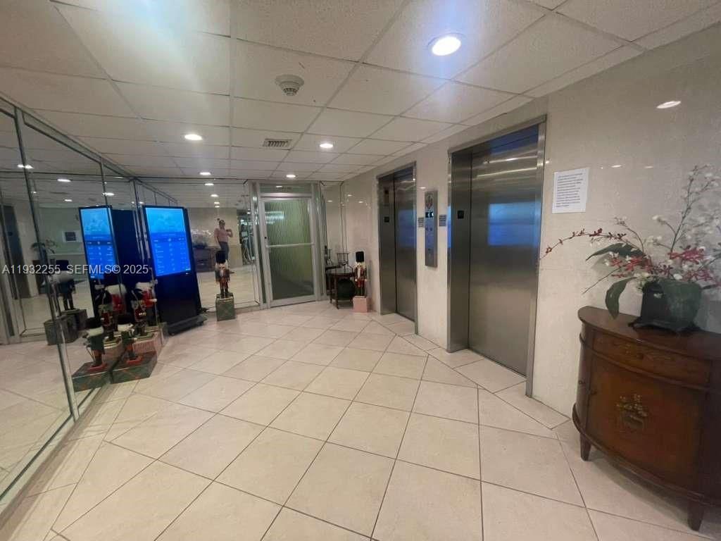 2500 NE 48th Ln , Unit 301, Fort Lauderdale, FL 33308 Photo