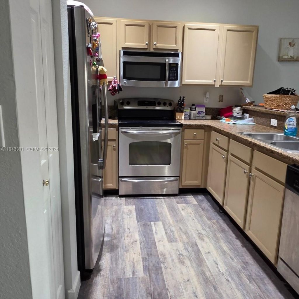 3203 SE 7th St , Homestead, FL 33033 Photo