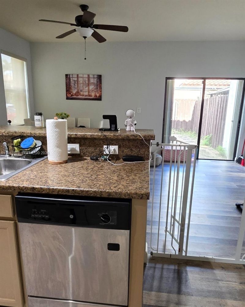 3203 SE 7th St , Homestead, FL 33033 Photo