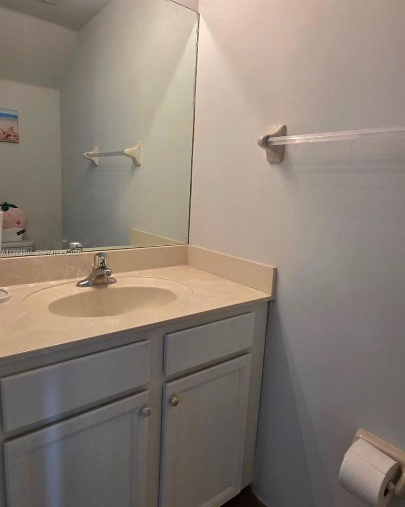3203 SE 7th St , Homestead, FL 33033 Photo