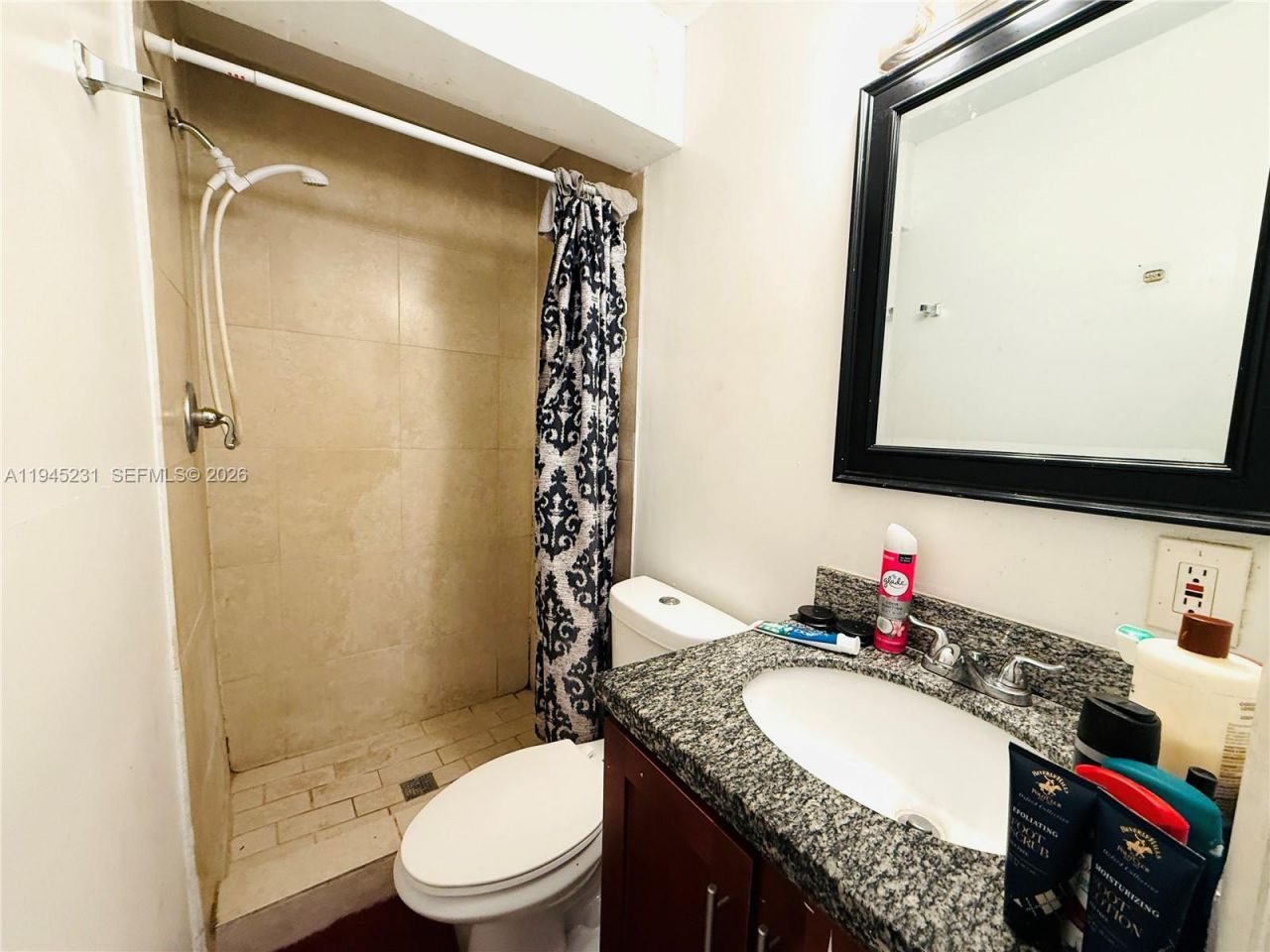 635 NW 22nd Rd , Fort Lauderdale, FL 33311 Photo