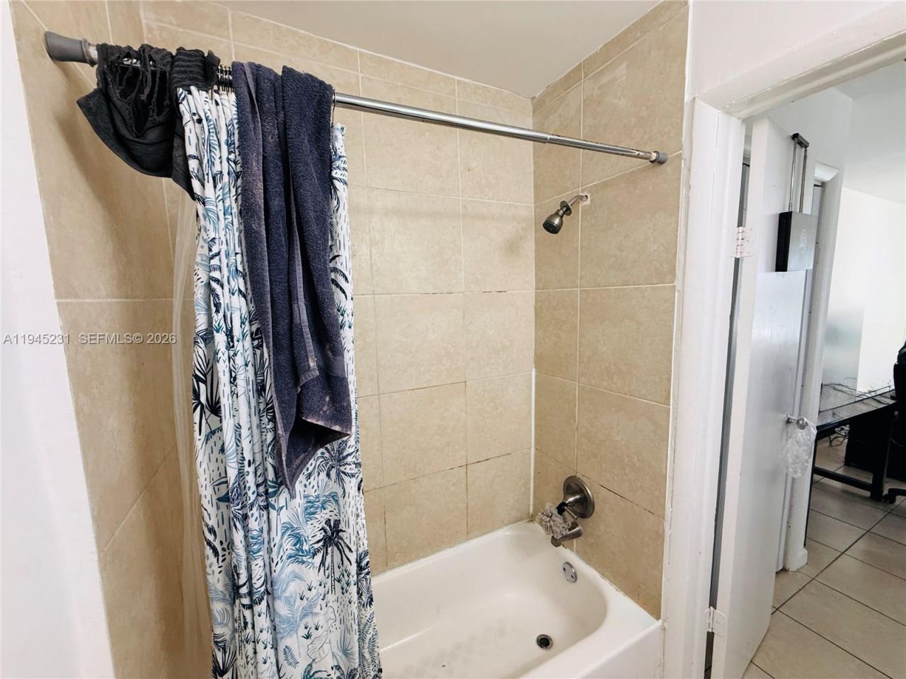 635 NW 22nd Rd , Fort Lauderdale, FL 33311 Photo