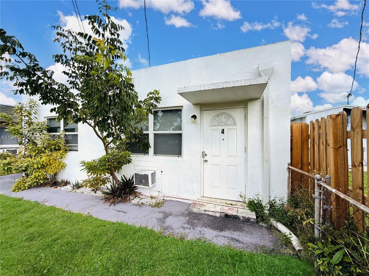 635 NW 22nd Rd , Fort Lauderdale, FL 33311 Photo