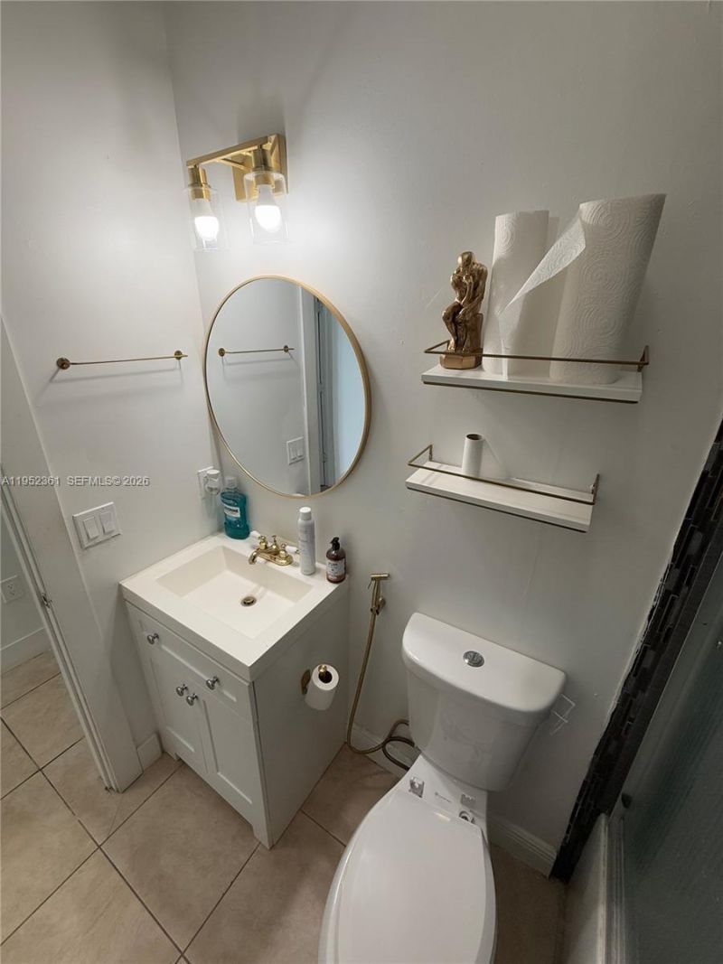 12202 SW 216th St , Miami, FL 33170 Photo