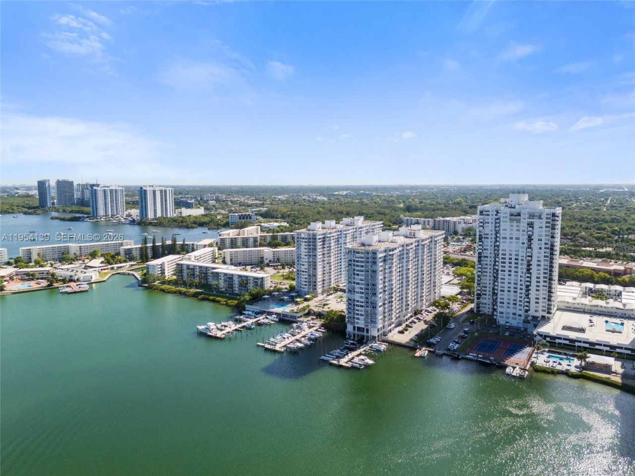 18061 Biscayne Blvd , Unit 1701, Aventura, FL 33160 Photo