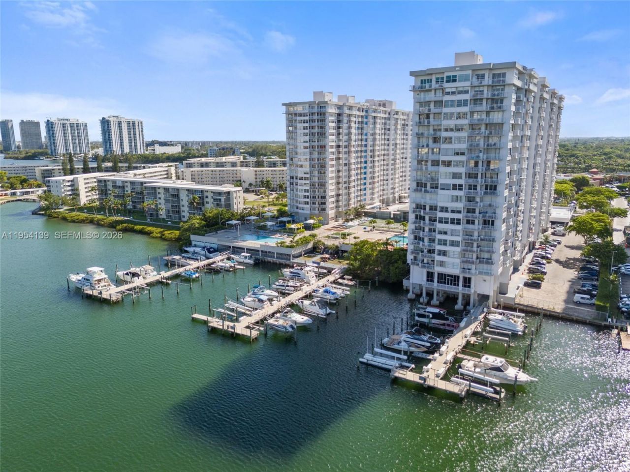 18061 Biscayne Blvd , Unit 1701, Aventura, FL 33160 Photo
