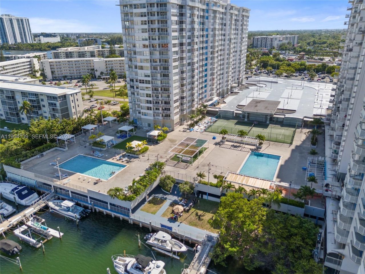 18061 Biscayne Blvd , Unit 1701, Aventura, FL 33160 Photo