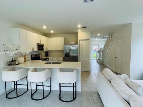 5000 SW 37th St , Pembroke Park, FL 33023