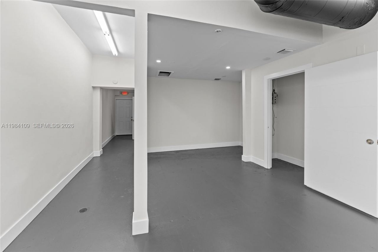 5810 W Flagler St , Unit 5810, Miami, FL 33144 Photo