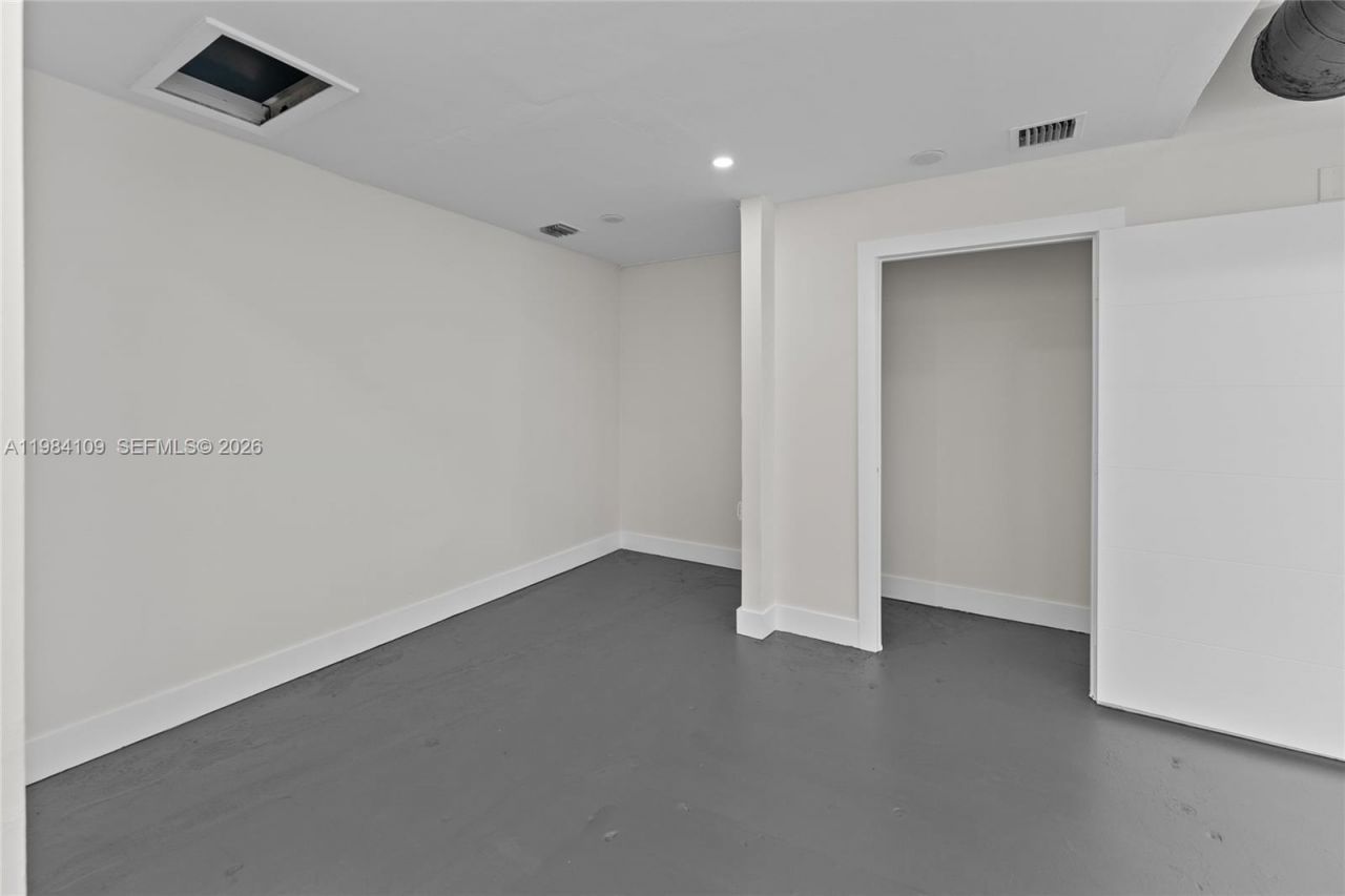5810 W Flagler St , Unit 5810, Miami, FL 33144 Photo