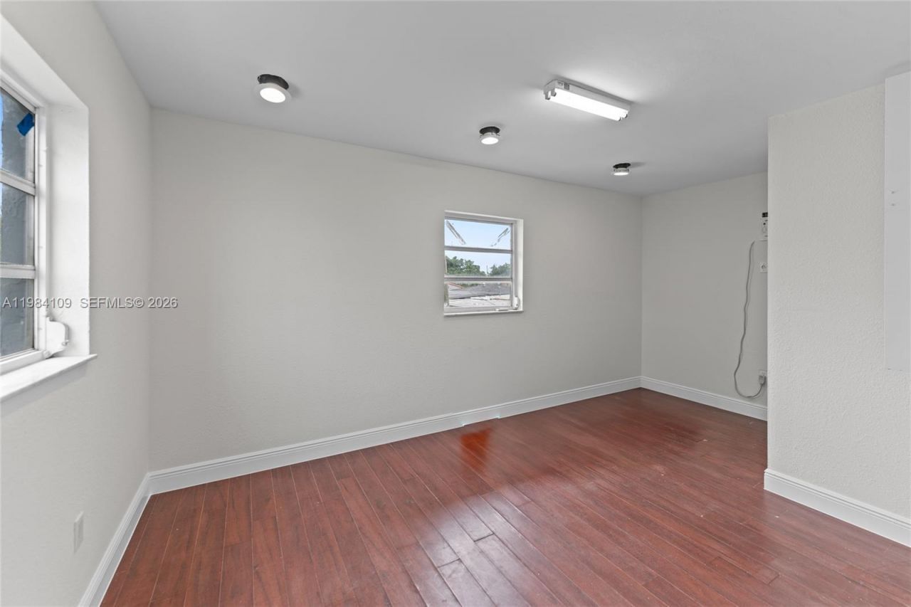 5810 W Flagler St , Unit 5810, Miami, FL 33144 Photo