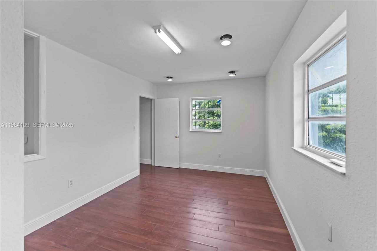 5810 W Flagler St , Unit 5810, Miami, FL 33144 Photo