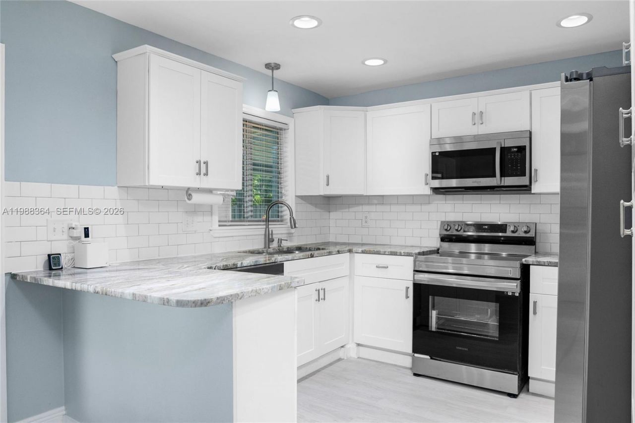 11450 Heidi Lee Lane , Fort Myers, FL 33098 Photo